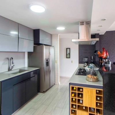 reforma integral de cocina en torre romeu